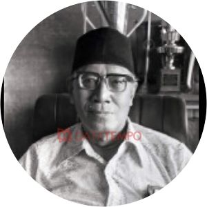 Prabuningrat photograph