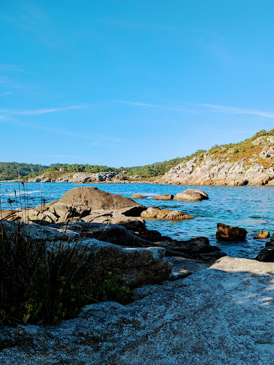 Praia Lagoelas - Hiking area in Spain