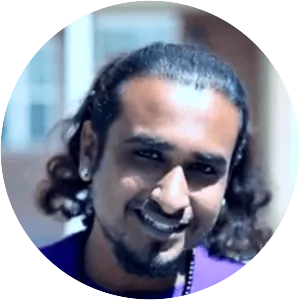 Pravin Saivi - Önceden seslendirme şarkıcısı