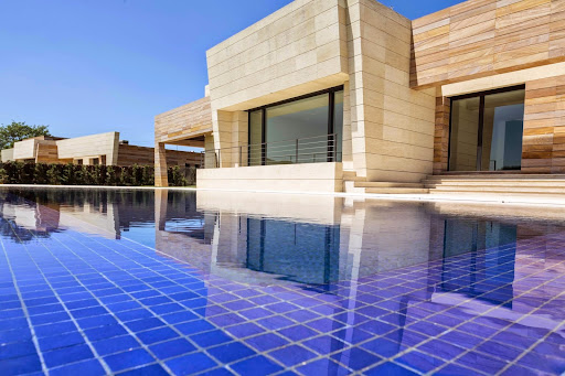 PRESIDENCE, Real Estate.