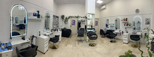 Primavera Parrucchiere - Hairdresser in Albenga, Italy