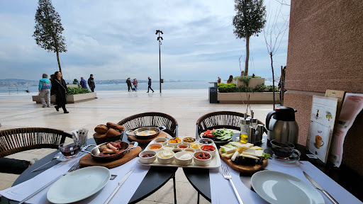 Prince Coffee House - Coffee shop