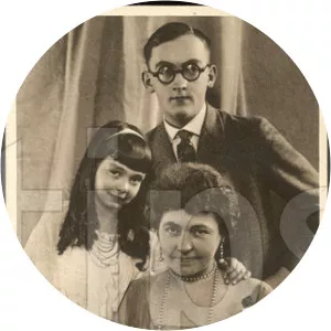 Princess Henriette of Schönaich-Carolath