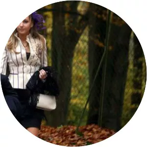 Princess Theresa of Leiningen - Prince Karl Emich of Leiningen's daughter