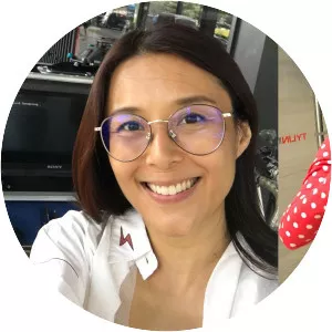 Priscelia Chan - Singaporean television actress