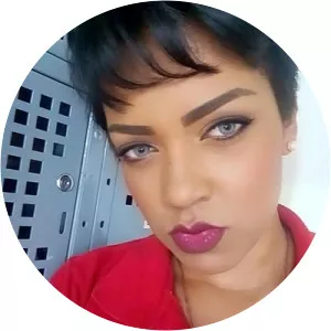 Priscila Beatriz photograph