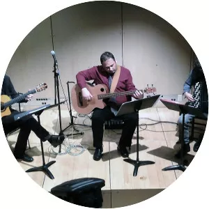 vladimir blum pristup - Musical group