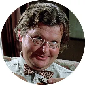 Professor Simon Peach