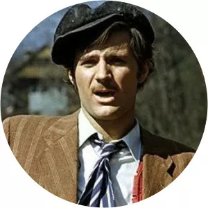 Prosjaci i sinovi1972 – 1984 - 1972 ‧ Comedy ‧ 1 season