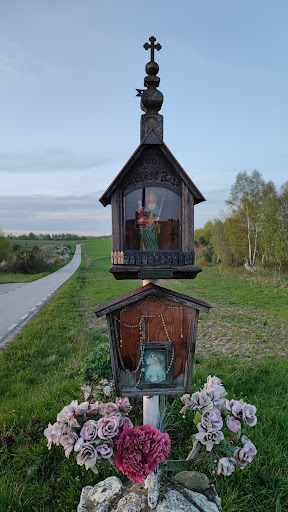 Przystanek rowerowy i kapliczka Brzeziny - Tourist attraction in Niegowa, Poland