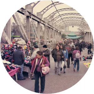 Puente peatonal Los Carros