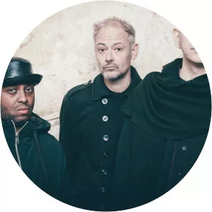 Pulled by magnets - Musical group