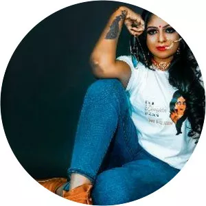 Punitha Raja - Singer