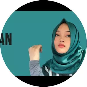 Putri Delina - Musical artist