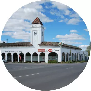 Pyramid Hill  - Peak