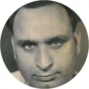 Qamar Jalalabadi