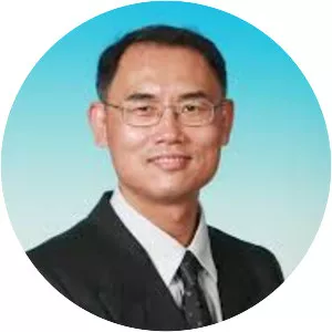 Qiang Yang