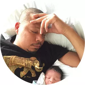 Qirin Love Howard photograph