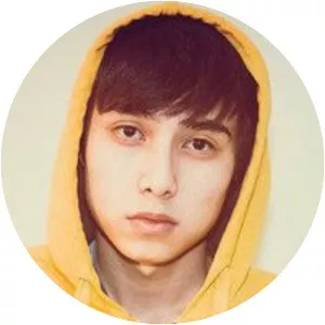 Qontrast - Musical artist