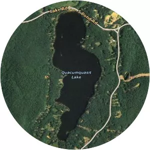 Quacumquasit Pond (South Pond) - Pond in Massachusetts