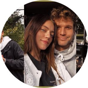 Quaid Rippon Holder photograph