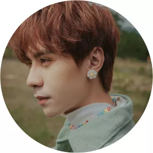 QUANG HUNG MASTERD - Singer