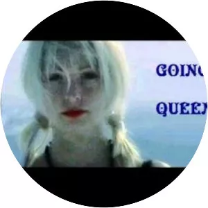 Queen 26 - Musical artist