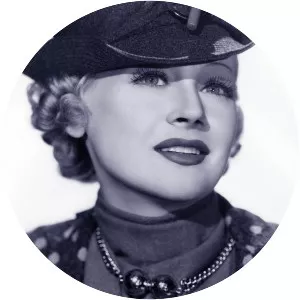 Queenie Smith - American television actress