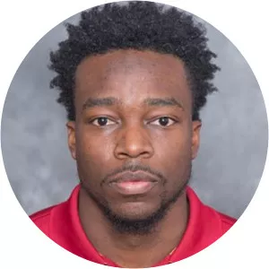 Quenton Bundrage - American football player