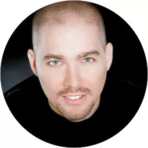 Quinn Dahle - Comedian