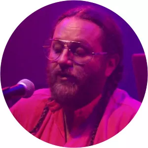 Quinn Lamont Luke - Musician