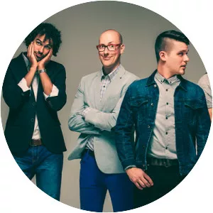 QW4RTZ - Musical group