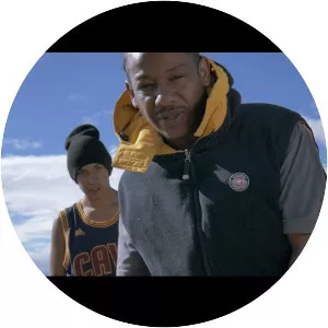 R de Nexo - Musical artist