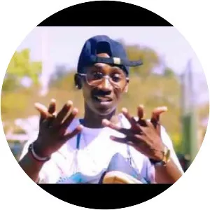 R Peels - Musical artist