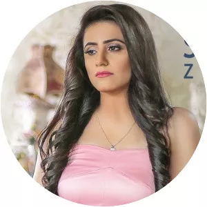 Raashi Sood - Singer