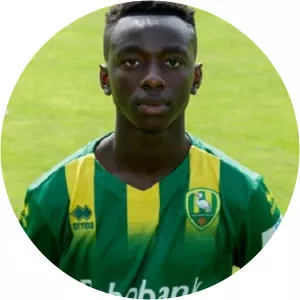 Rabbi Roy Mwenda - Football player