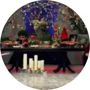 Rabe'e Oskooyi - Iranian film actress