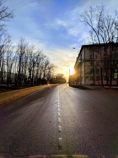 Rabochiy posyolok MCD Station - Bus station in Moscow, Russia