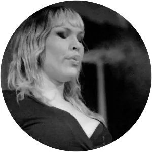 Rachel Nagy - Singer