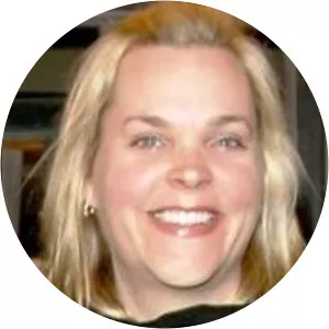 Rachel Sutherland - Canadian television producer ‧ Kiefer Sutherland's sister