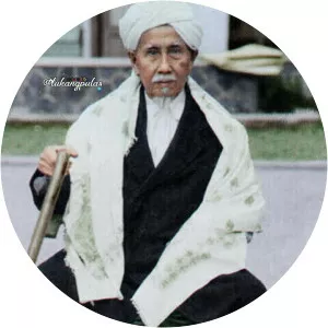 Raden Nura Pradja - Abah Sepuh's father