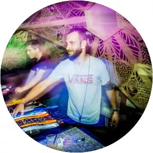 Radikal Moodz - Musical group