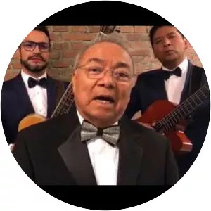 Rafael Basurto Lara - Singer