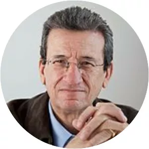 Rafael Loret de Mola