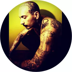 Rafael Reyes - American author