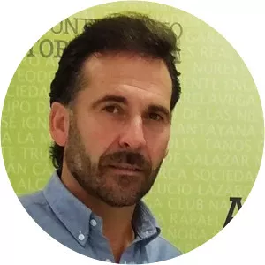 Rafi Cosio - Musical artist