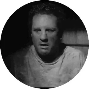 Raging Bull - 1980 ‧ Drama/Sport ‧ 2h 9m