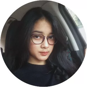 Rahmania Astrini - Singer