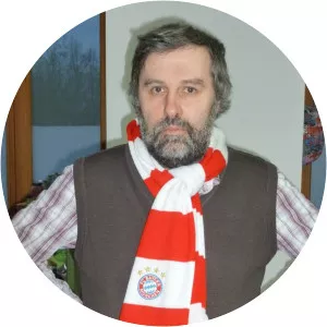 Raimar Stange - Author