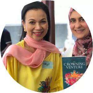 Raja Eleena - Lawyer ‧ Azlan Shah of Perak's daughter